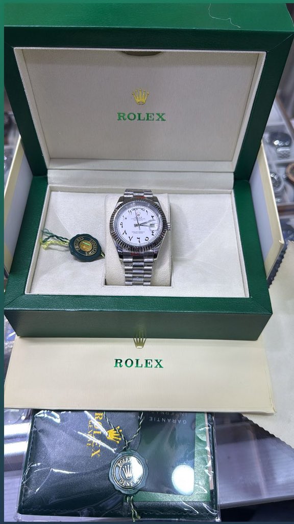 Arabic dial 🌟⌚️
-
₦140,000