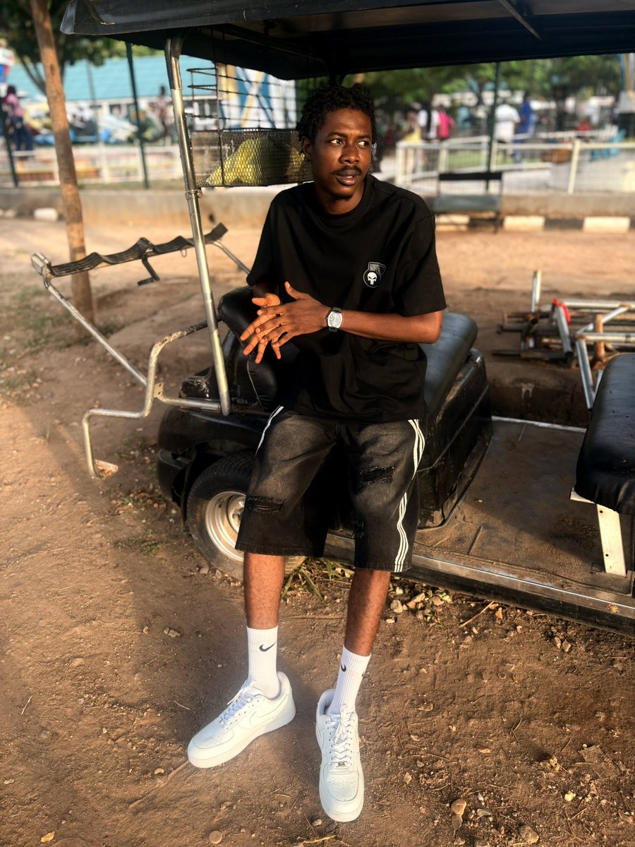 damoblinkz's tweet image. Birthday means cake, presents, and another year of questionable life choices. But hey, at least I'm getting better at it. Happy birthday to me🎂❤️ 

#fypシ゚viral  #birthday