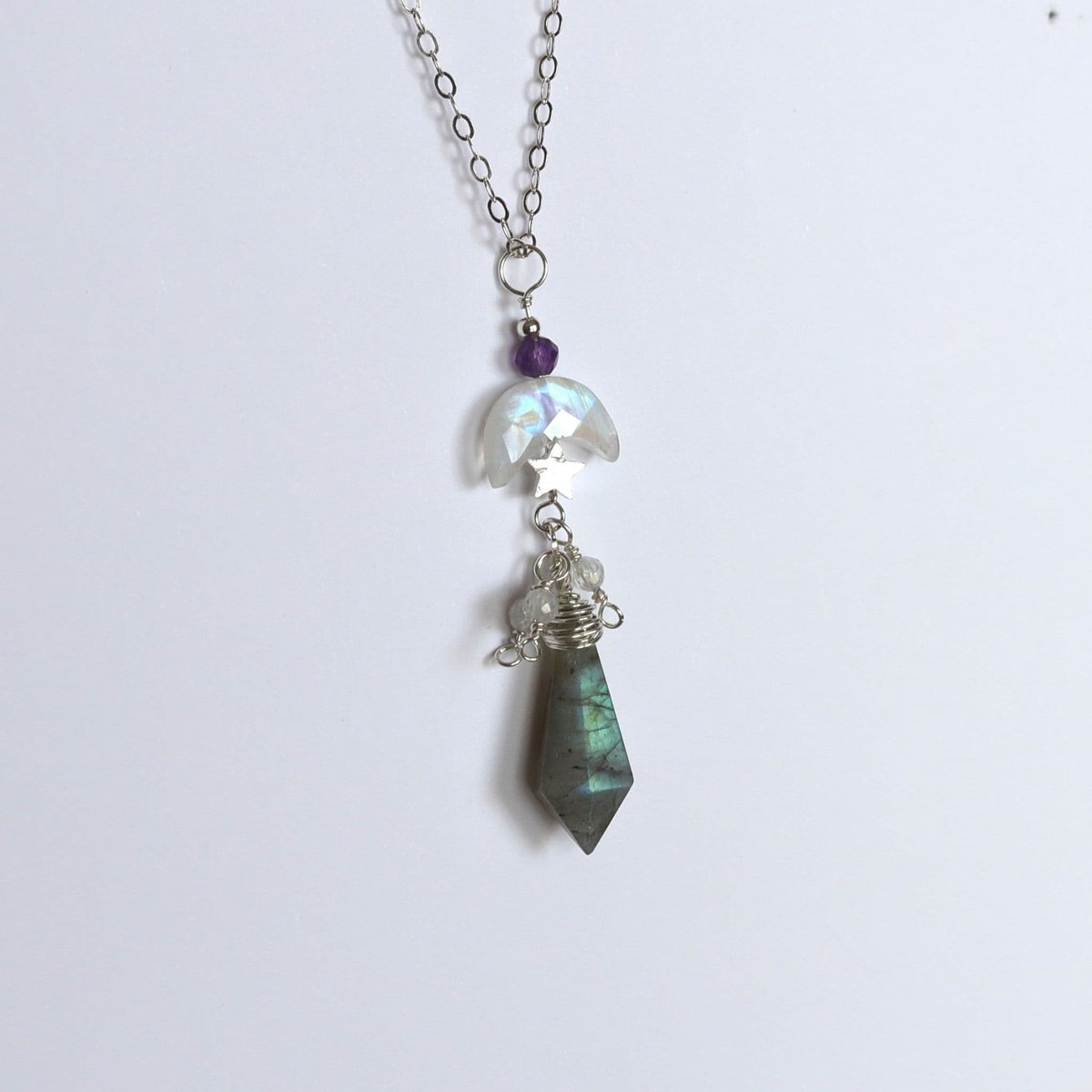 Shokoro4's tweet image. Catch the moonlight ✨ Our Moonstone &amp;amp; Labradorite Star Pendant in 925 Sterling Silver — AAA+ Moonstone crescent, labradorite pendulum and zircons for true movement. Handcrafted in Toronto. Shop: wix.to/VtyF547 #Moonstone #Labradorite #Jewelry #Handmade #SterlingSilver