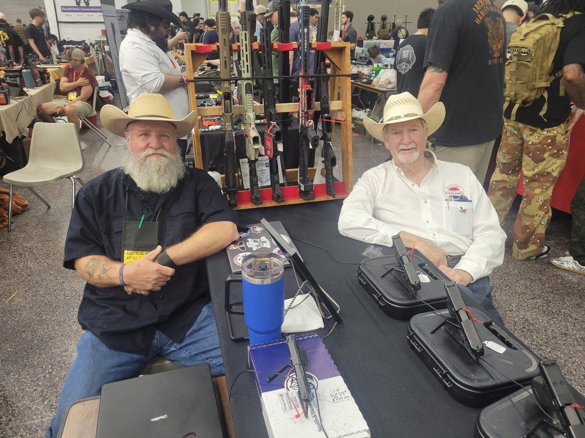 Howell4HarrisCo's tweet photo. I’m proud to be endorsed by an outstanding Harris County Republican Precinct Chair, Mr. Rodney Sims!

Rodney and I both support the Second Amendment - 💯 - full stop - and know the importance of preserving it for future generations.

Thank you Mr. Sims for your support! https://t.co/Ji5HepeA09