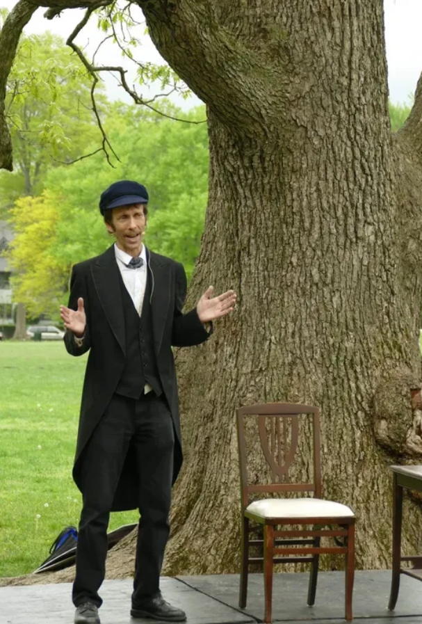 raisinghistory's tweet photo. #OnThisDay, the man known as the "Father of American Landscape Architecture", Frederick Law Olmsted, was born. 
I've been honored to portray him for: Friends of Olmsted Beil House &amp; Friends of Anderson Park
#olmsted #olmstedparks #landscapearchitecture #publicparks #publicgardens https://t.co/ZOCsyO6FHY