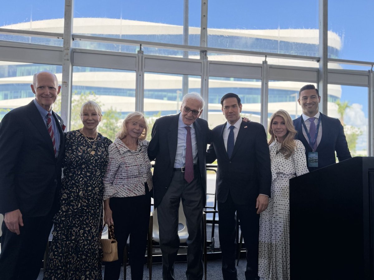 SenRickScott's tweet photo. I was honored to join in celebrating the ribbon cutting of the Irma and Norman Braman Comprehensive Cancer Center Mount Sinai Medical Center in Miami this morning! 

Irma and Norman are great friends, and their charitable work — along with the dedicated team at Mount Sinai — will revolutionize cancer research and treatment in Florida. 

A cancer diagnosis can be the most devastating news any person or family will ever get, and we can never stop fighting for a cure.