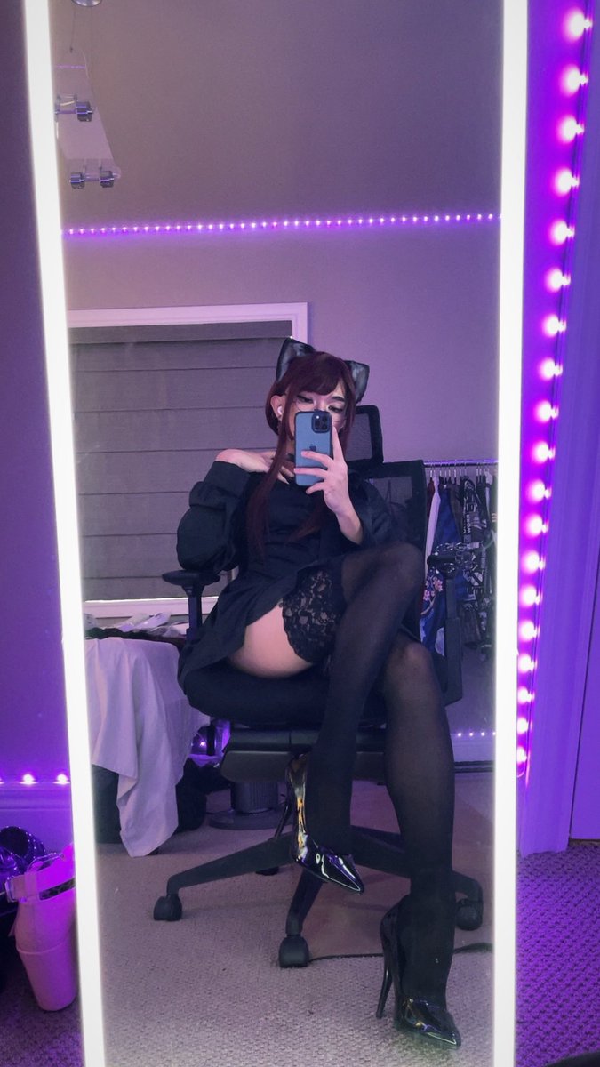 TITANIA tweet media