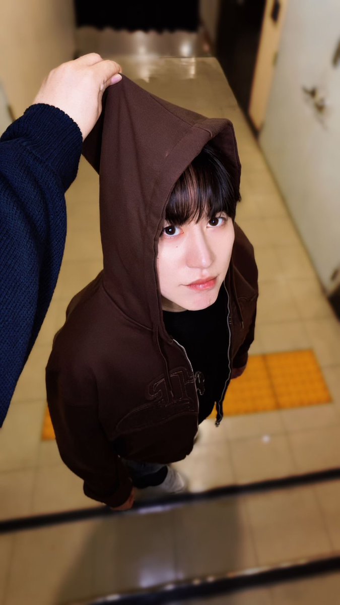 규현 얼굴 tweet media