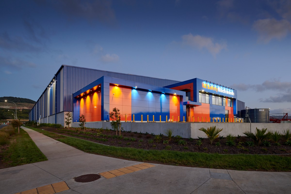 FleurRevell's tweet image. Export growth is driving a major expansion in NZ’s industrial property sector, with logistics and warehousing demand surging.

#Property #NZ #Logistics
impactpr.co.nz/industrial-pro…