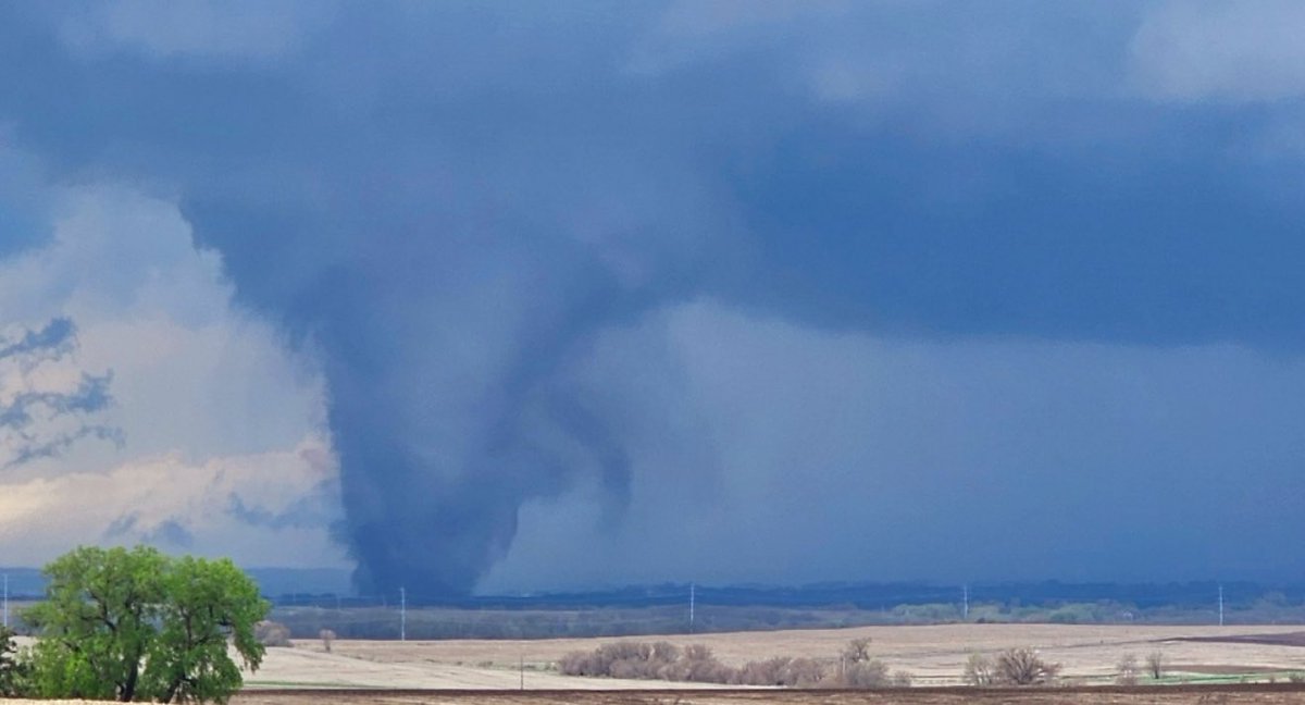 DanTMelby's tweet image. On this day, April 26, 2024 was one for the ages. I documented at least 10 tornadoes between Lincoln, Ne to north of Harlan, IA. 
#otd #iawx #newx