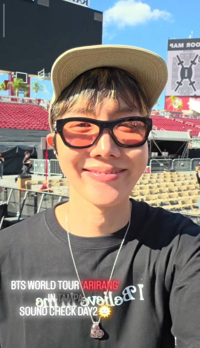 sweetkthland's tweet image. — ¡Actualización de j-hope (•uarmyhope•) en sus historias de Instagram! 

🐿️: “BTS TOUR MUNDIAL 'ARIRANG' EN TAMPA
PRUEBA DE SONIDO DÍA 2 ☀️”

#JHOPE #HOSEOK #uarnyhope 
#BTS_ARIRANG_WORLDTOUR_TAMPA