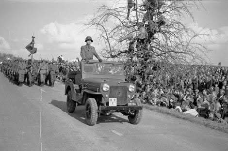 kmz650's tweet image. CJ3B 
Swiss Army 

#Willys 
#Jeep