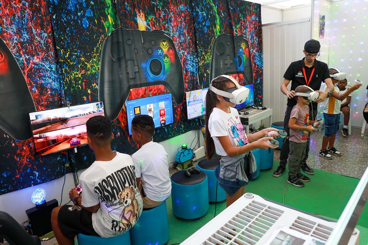 #Cuba🇨🇺 #PaCuba cerró su edición de primavera en el Pabellón Cuba, con amplias opciones de diversión sana y anunció su regreso en verano
📸 <a href="/CubaenFotos/">Roberto Suárez 🇨🇺</a> 

Los detalles ⬇️
 juventudrebelde.cu/cuba/2026-04-2… juventudrebelde.cu