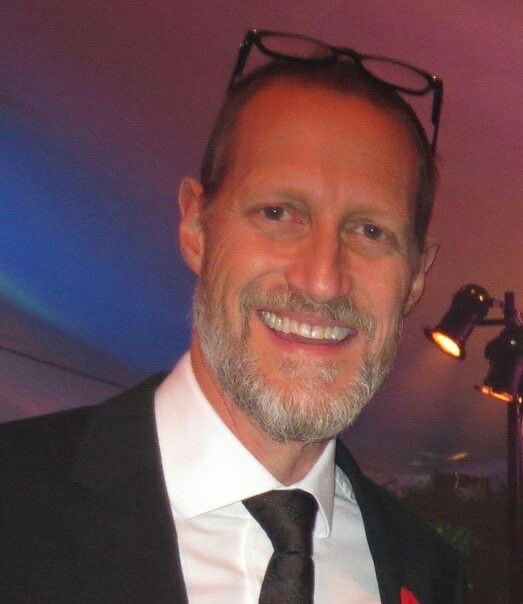 marius de romeownus tweet media