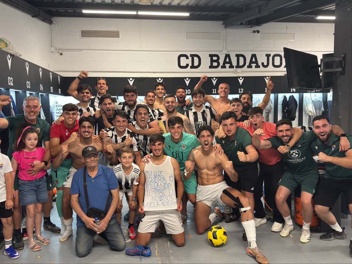 GRADA B pro tweet media