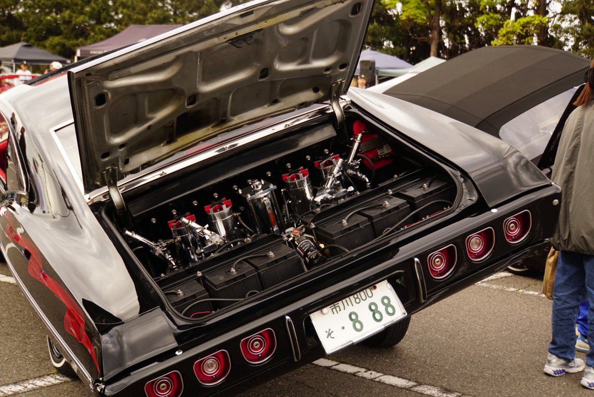 超有名車。
この見た目でスリーかませるの反則。