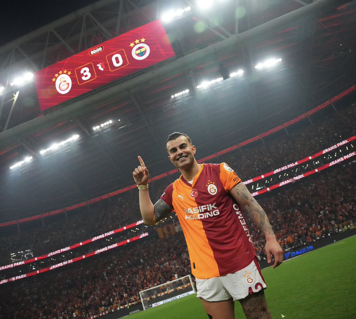 Galatasaray SK tweet media