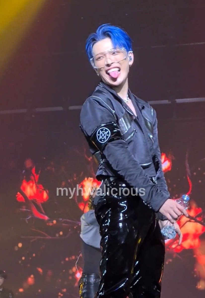 daily hongjoong ass tweet media