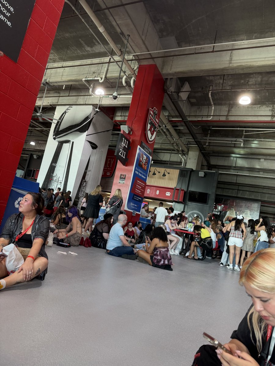 OT⁷ ⟭⟬ ⊙⊝⊜ ANG -NOONA #방탄소년단 Swimside FL D1/2 tweet media