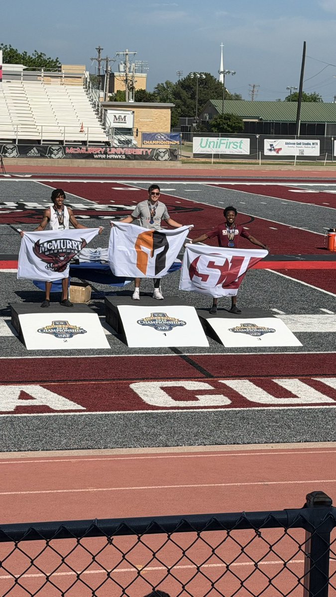 RussHeidiSLC's tweet image. Big Day for Junior WR @WestinBruce_11 at the @SCAC_Sports Track and Field Championships!!
1st Place - 100m - 10.45
3rd Place - 200m - 21.25
@HendrixFootball #Speed