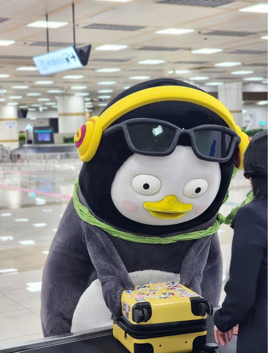 pengsoomika's tweet photo. 福岡でペンス好きな人いませんか？来月新宿であるイベント同行してくれる方探してます
1人旅したことなくて…🙏 https://t.co/uUpQkD7XMf