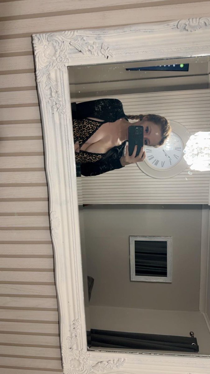 Alex Leigh tweet media