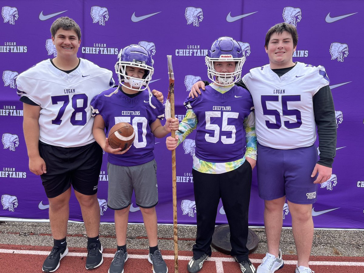 logan_football's tweet image. We had an awesome day working with our youth today! The future of our program is bright! Thanks to our Varsity players and coaches for helping to showcase our young players.

We have to set the standard!

#protectthetribe #gochiefs #oneprogram