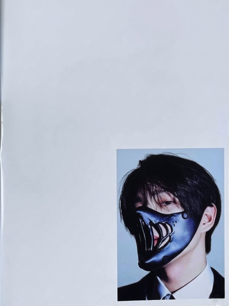 Cherry22743894's tweet image. Enhypen
  ⊹ ࣪ ˖Desire: Unleash⊹ ࣪ ˖  
PhotoBook Scan.  
Jake pages 9-11 .✦ ݁˖🖤 
#JAKE #ENHYPEN #scan