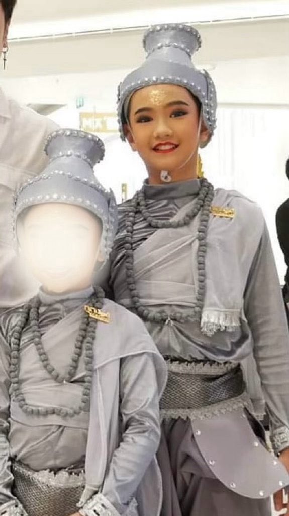 한한츄 tweet media