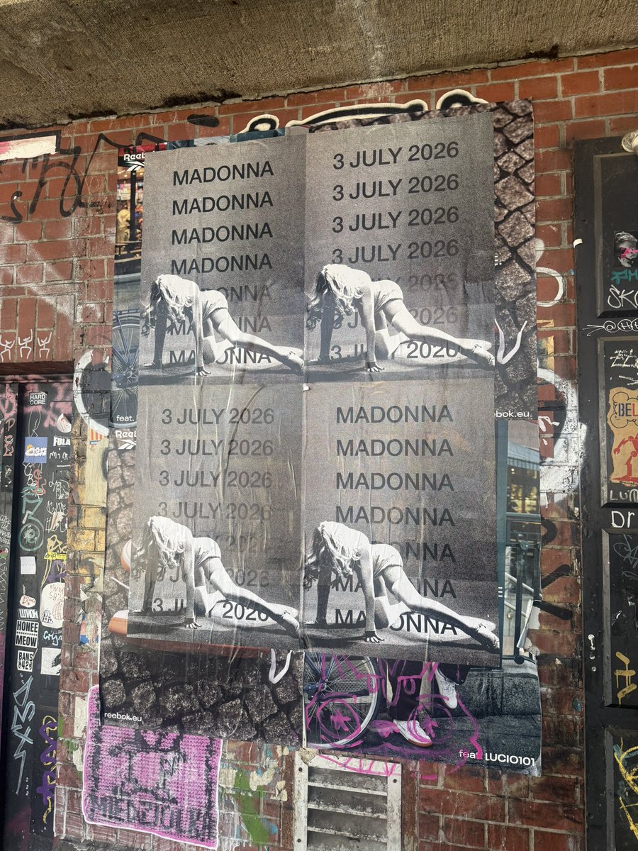 _markssant's tweet photo. Madonna summer https://t.co/dZqS6TJqdU