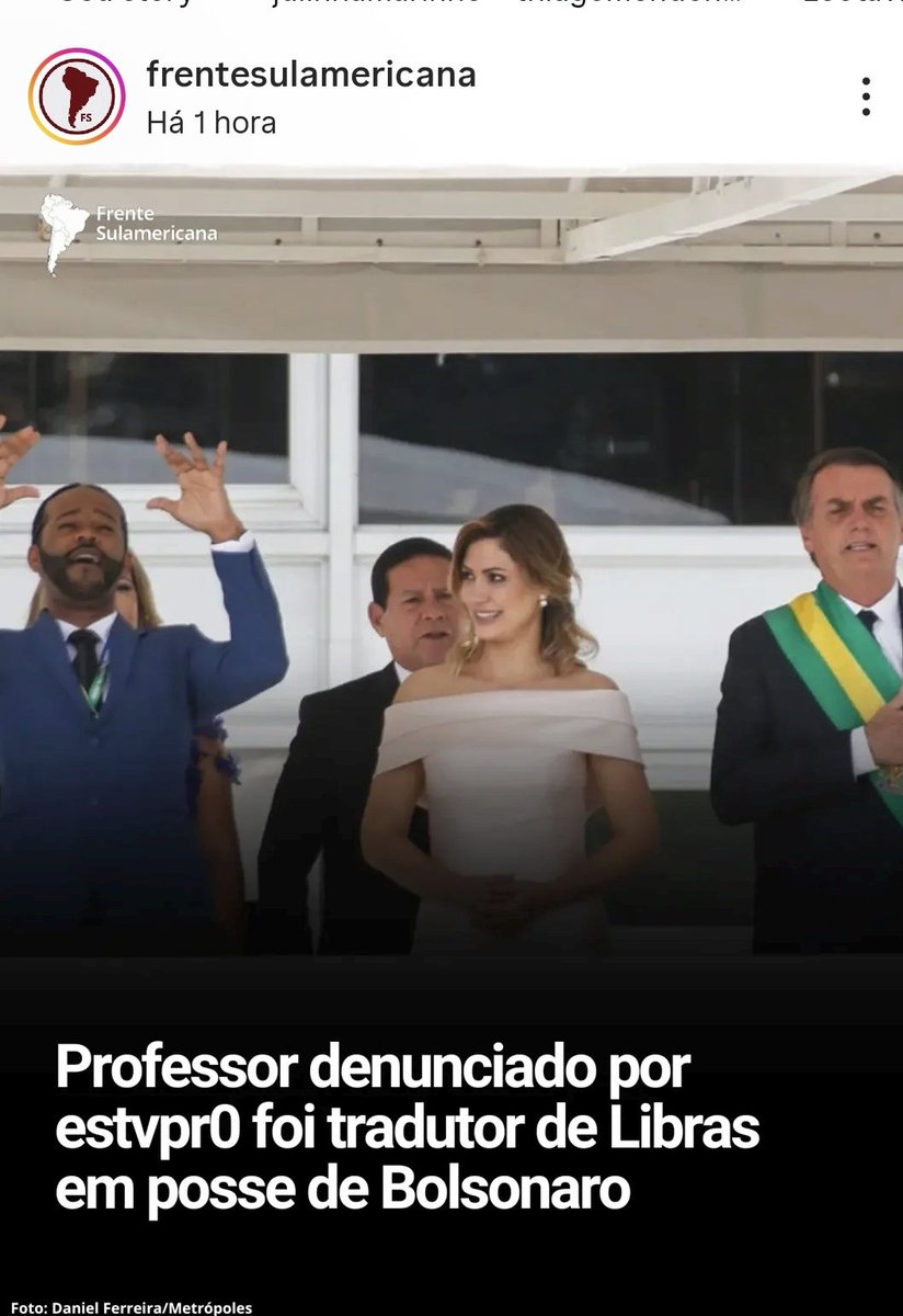 Tem erro não:
Até o tradutor pra  libras deles é bandido!