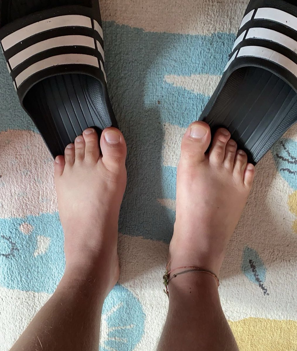 ftftgay's tweet photo. #sole #feet #foot #soles #feetfetısh https://t.co/OSgPpJXu55