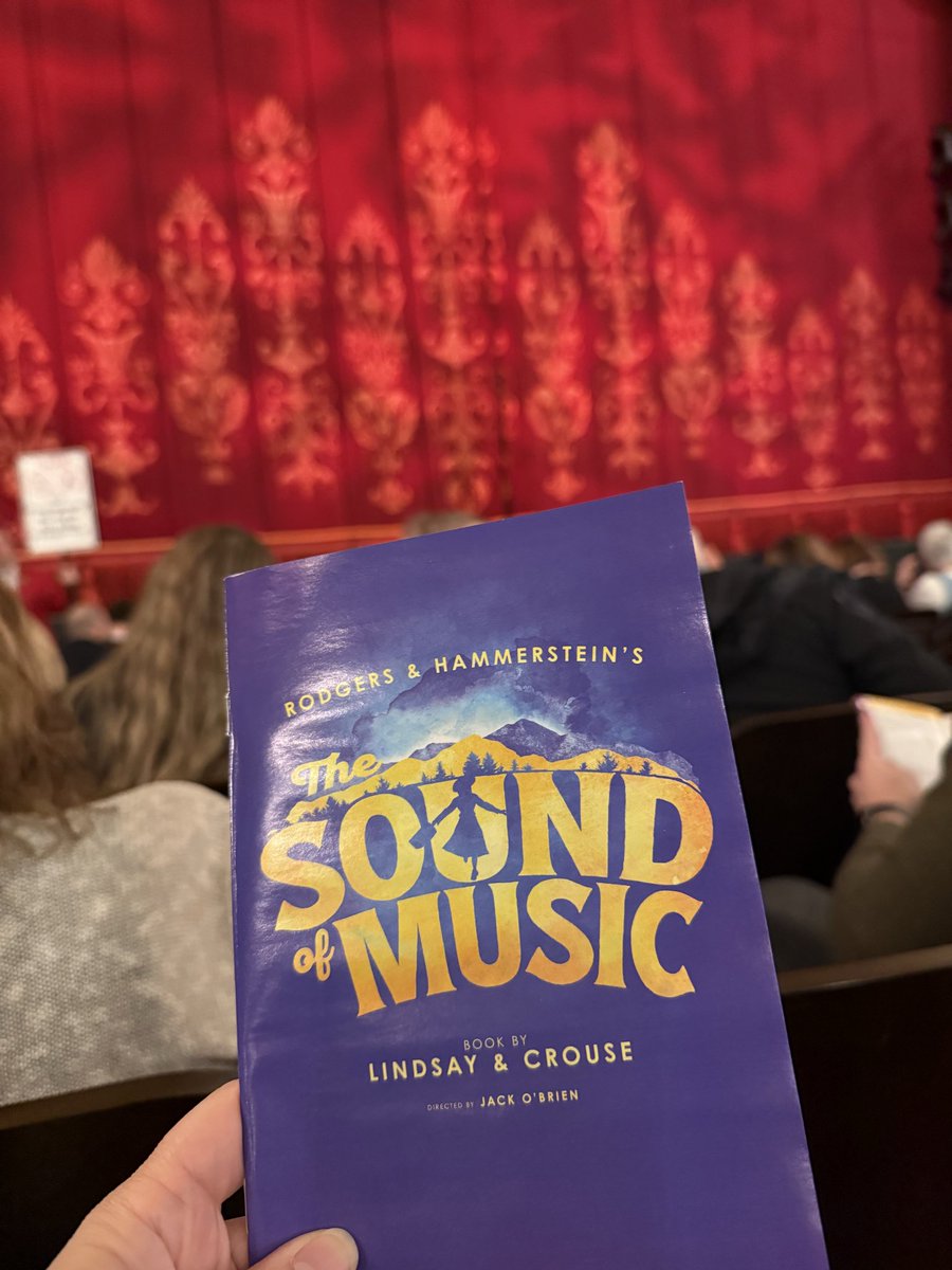 NurseKindra's tweet image. Touring the nation with a talented mini-me performing in @NETworksEnt’s brilliant production of @SoundOfMusic! 🏔️🎶 

SoCal—the hills are alive starting May 5th at the @Pantages! Don't miss out.

🎟️ soundofmusicontour.com
#SoundOfMusic #TourLife #BroadwayInLA #Pantages