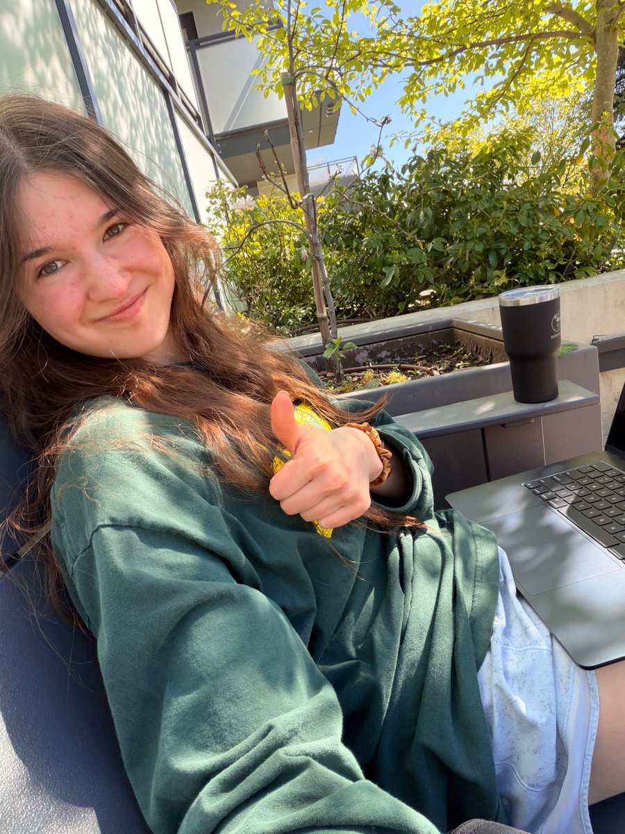 Anna Kulina tweet media