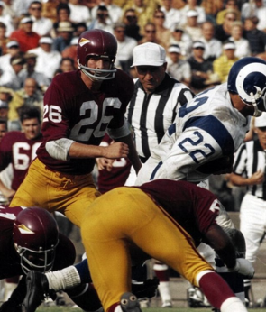 NFL_Journal's tweet photo. HOF safeties with original team
Paul Krause and Ken Houston
#NFLcolorization https://t.co/28yP84cqGj