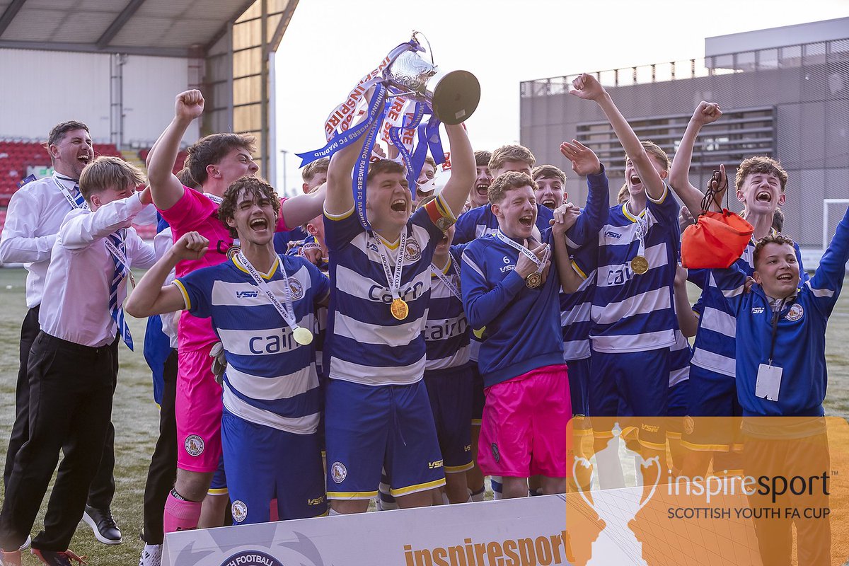 ScottishYouthFA's tweet image. A strong finish! 🏆

Huge congratulations to Kilwinning Rangers FC Madrid on winning the 16s Cup Final 👏🎉

A top-class performance driven by passion and hard work across the pitch

#SYFAinspireCup #inspired @inspiresport @CollargeImages @Madrid2010s