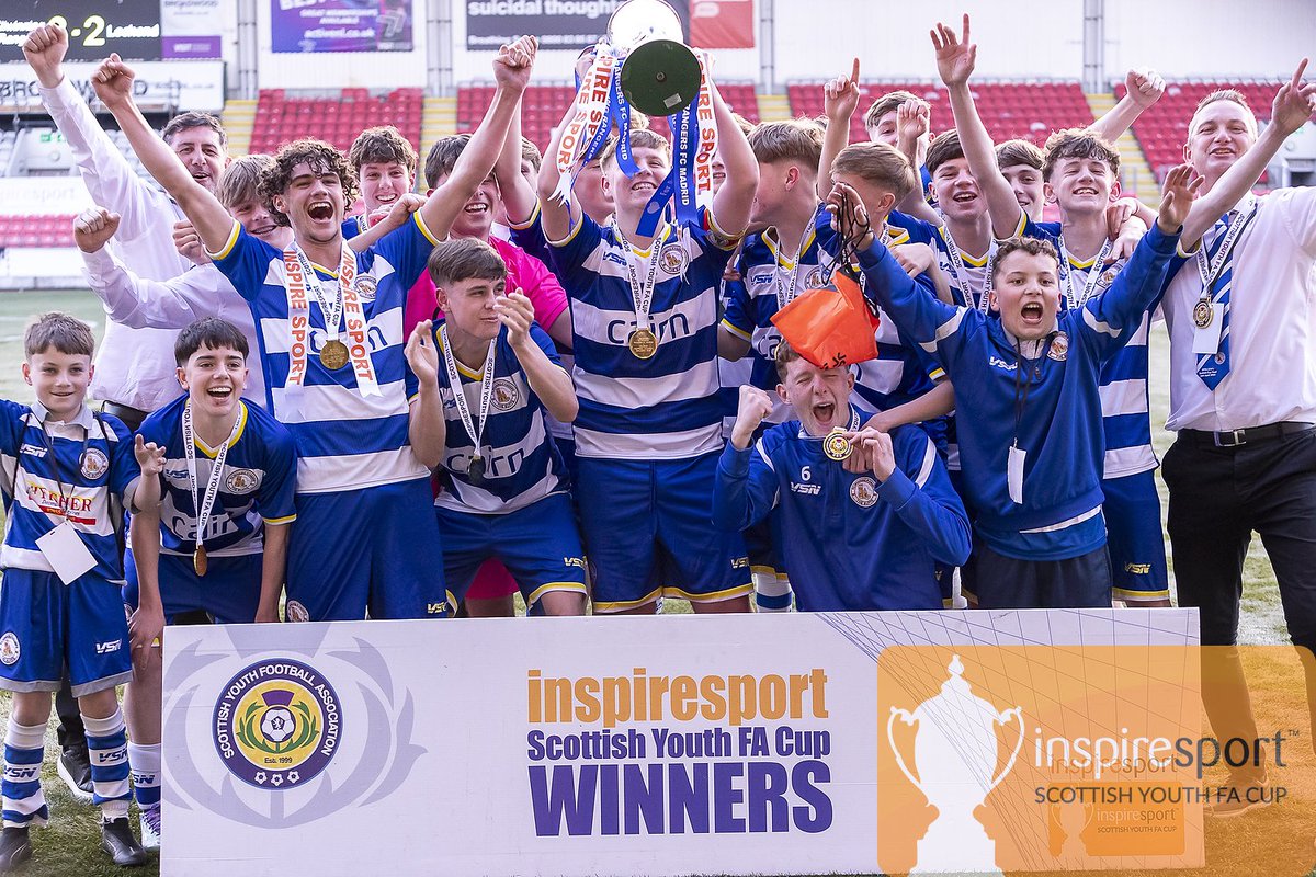 ScottishYouthFA's tweet image. A strong finish! 🏆

Huge congratulations to Kilwinning Rangers FC Madrid on winning the 16s Cup Final 👏🎉

A top-class performance driven by passion and hard work across the pitch

#SYFAinspireCup #inspired @inspiresport @CollargeImages @Madrid2010s