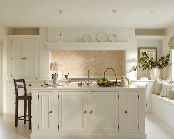 RoryClipsham's tweet image. Kitchen Island Layouts buff.ly/zFDH7sU practical guide to master the flow &amp;amp; functionality of the most hardworking space #RealEstate #property #inspection #houses #renovation #townhomes #homes #apartments #condos #lifestyle #investment.