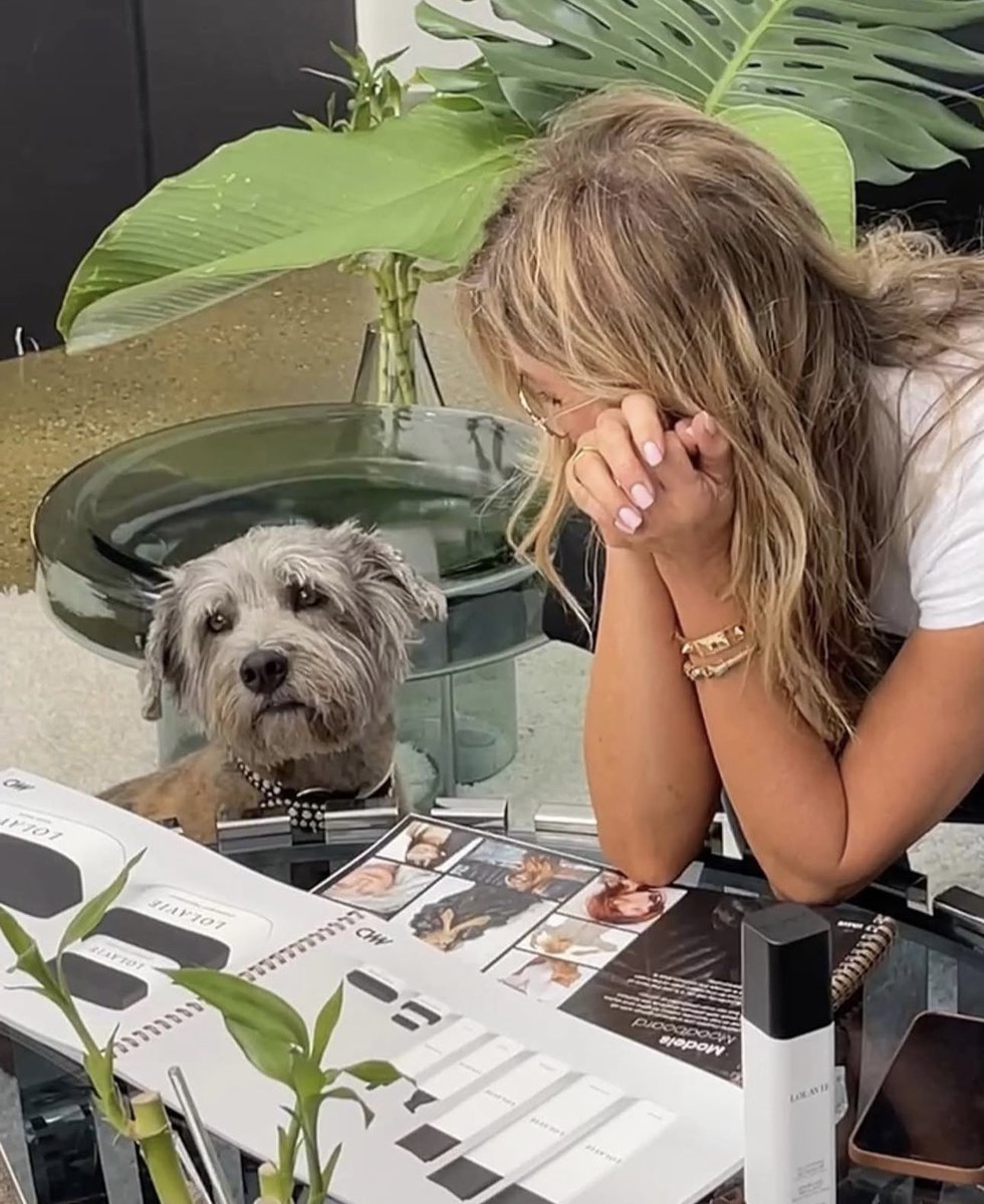 Jennifer Joanna Aniston tweet media