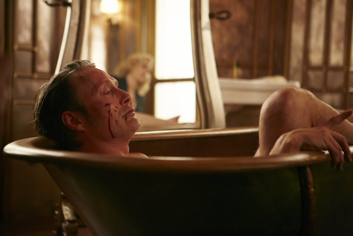 In da tub.