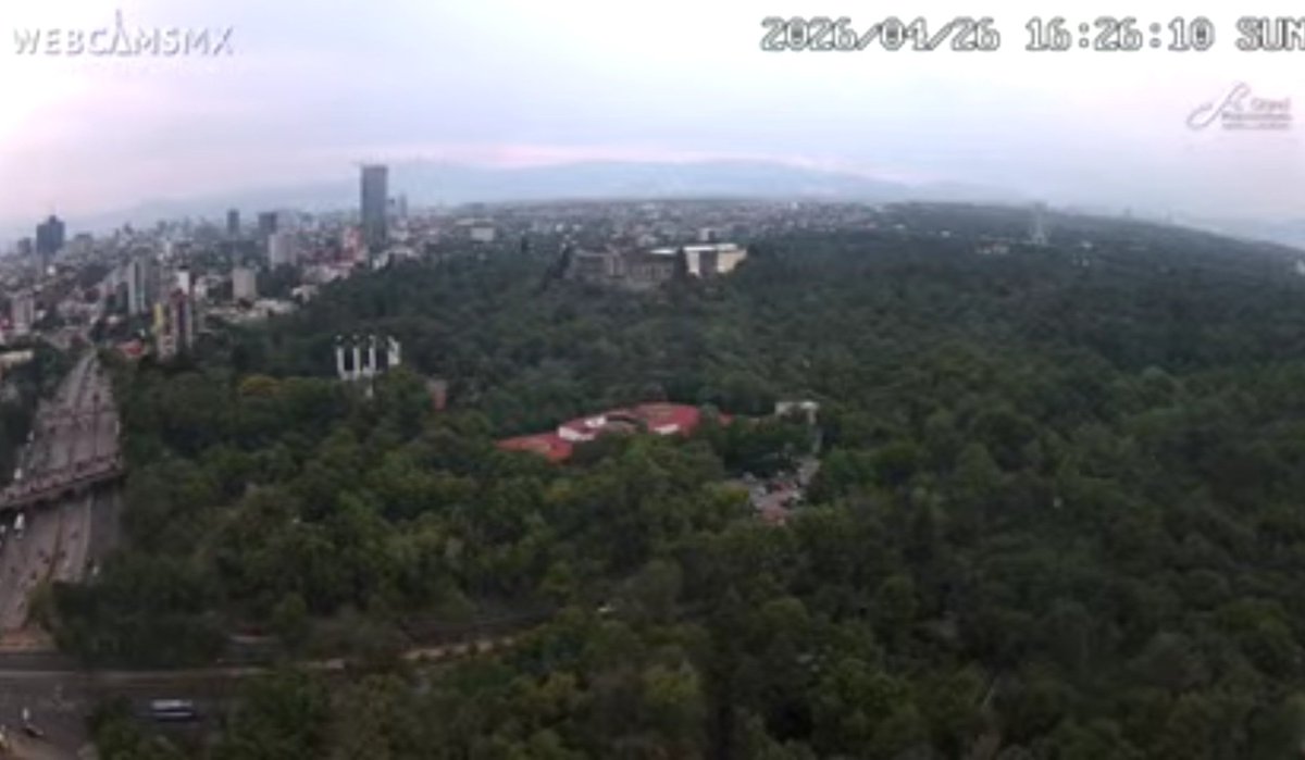 webcamsdemexico's tweet photo. ⚠️ AVISO ⚠️

Se mantiene la #Fase1 de #ContingenciaAmbiental Atmosférica por #Ozono en la #ZMVM. https://t.co/AKbkTog0MY