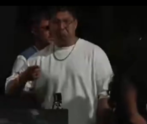 chepo170's tweet photo. @urbanroosters @PepsiMAX El RC disfrutando https://t.co/QzWitiA9F9