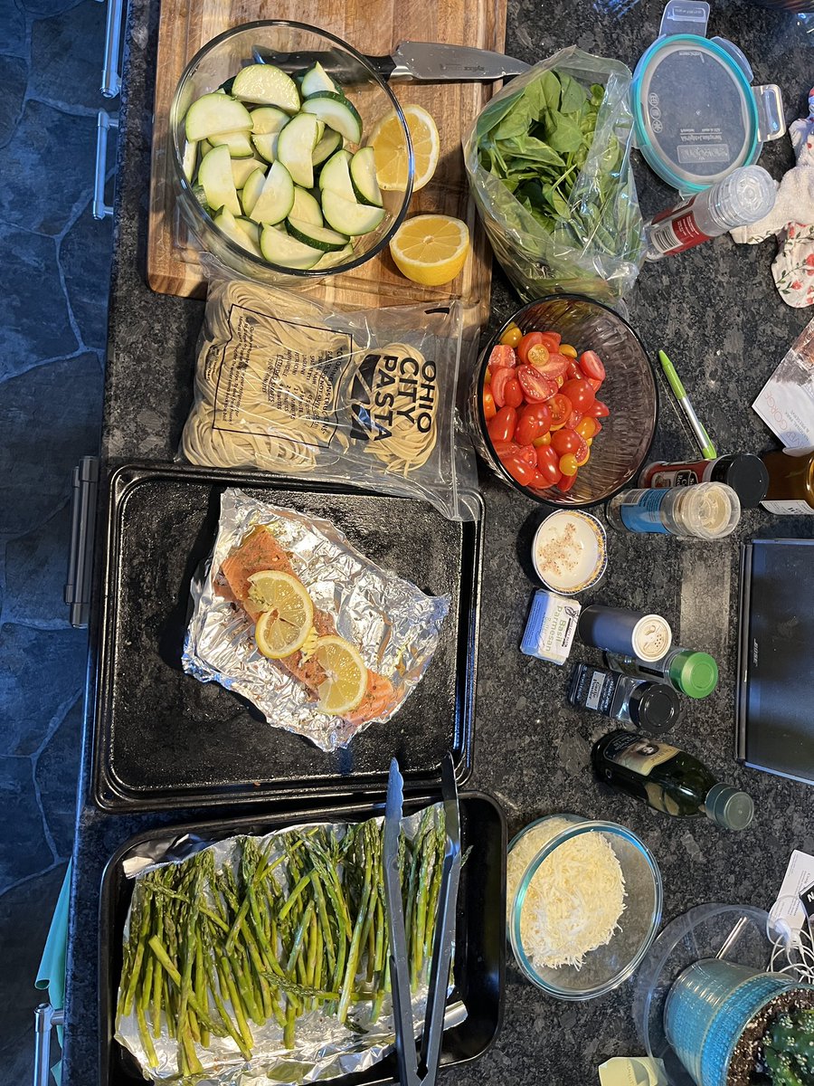 bongenjoyer's tweet image. Meal I made from all west side market ingredients #slay #exvegetarian