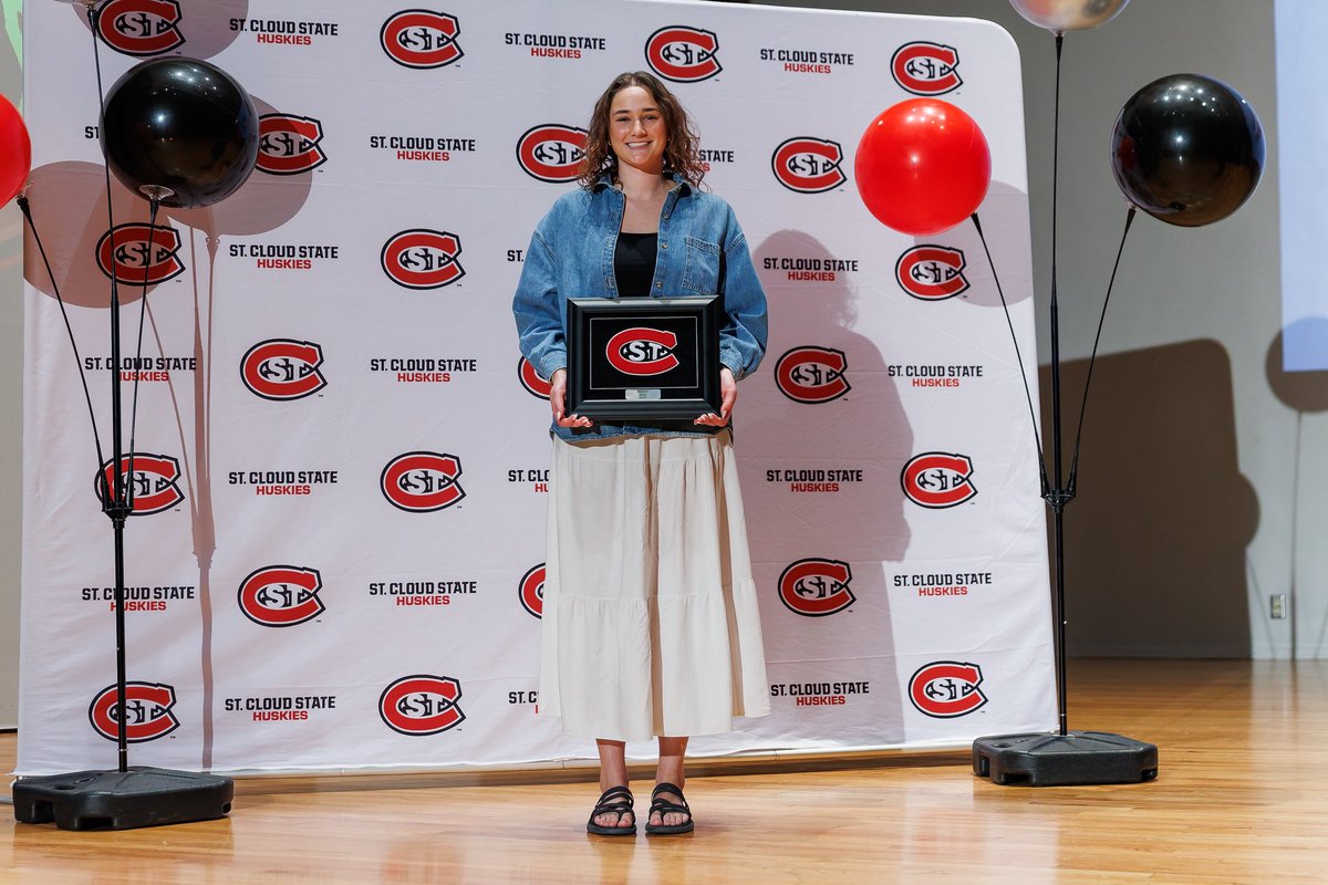 SCSUHuskies_VB's tweet photo. https://t.co/YgluWiu1qJ