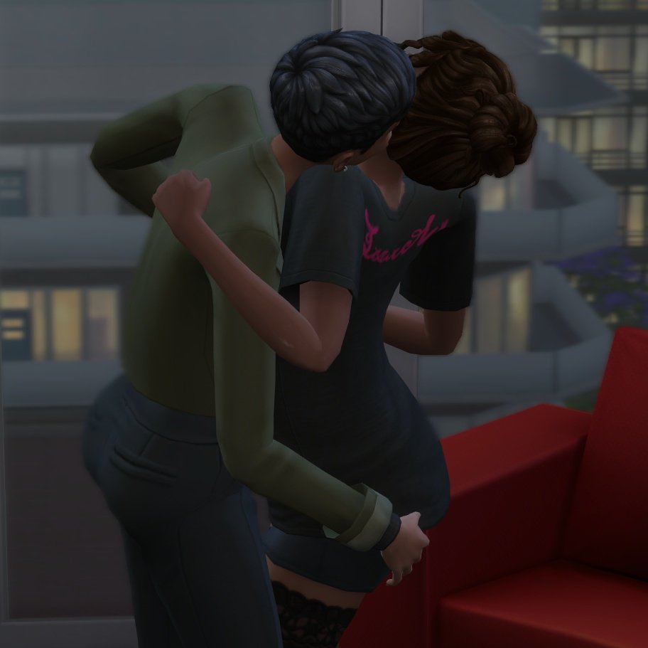 mira ⚢ tweet media