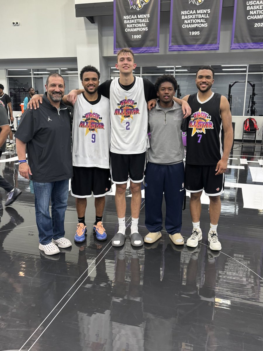CoachAjami's tweet photo. Fun watching my guys @hudlucas11 @ArmonAlmuttar @AntoineAlmuttar play in the @PaulQuinn1872 HBCU High School All Star Game!!!  Thanks to @michaelsorrell & @PaulQuinnAD for putting on a great game!  Also good hanging out with former Panther great @IamTjMitchell5!!

Big Congrats to Hudson Lucas for winning game MVP!!!