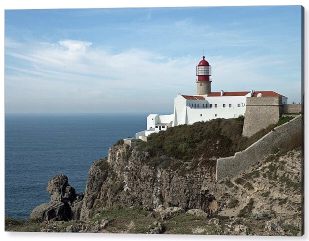 shonna99784's tweet image. Perched on a rugged cliff, a striking white and red lighthouse commands a panoramic view of the expansive ocean. The clear sky and tranquil sea….🛒 ⬇️ 

Portugal Lighthouse Overlooking Vast Ocean View shonnahawkinsphotography.com/featured/portu…

#Portugal 
#Lighthouse
#AtlanticOcean
#CapeStVincent