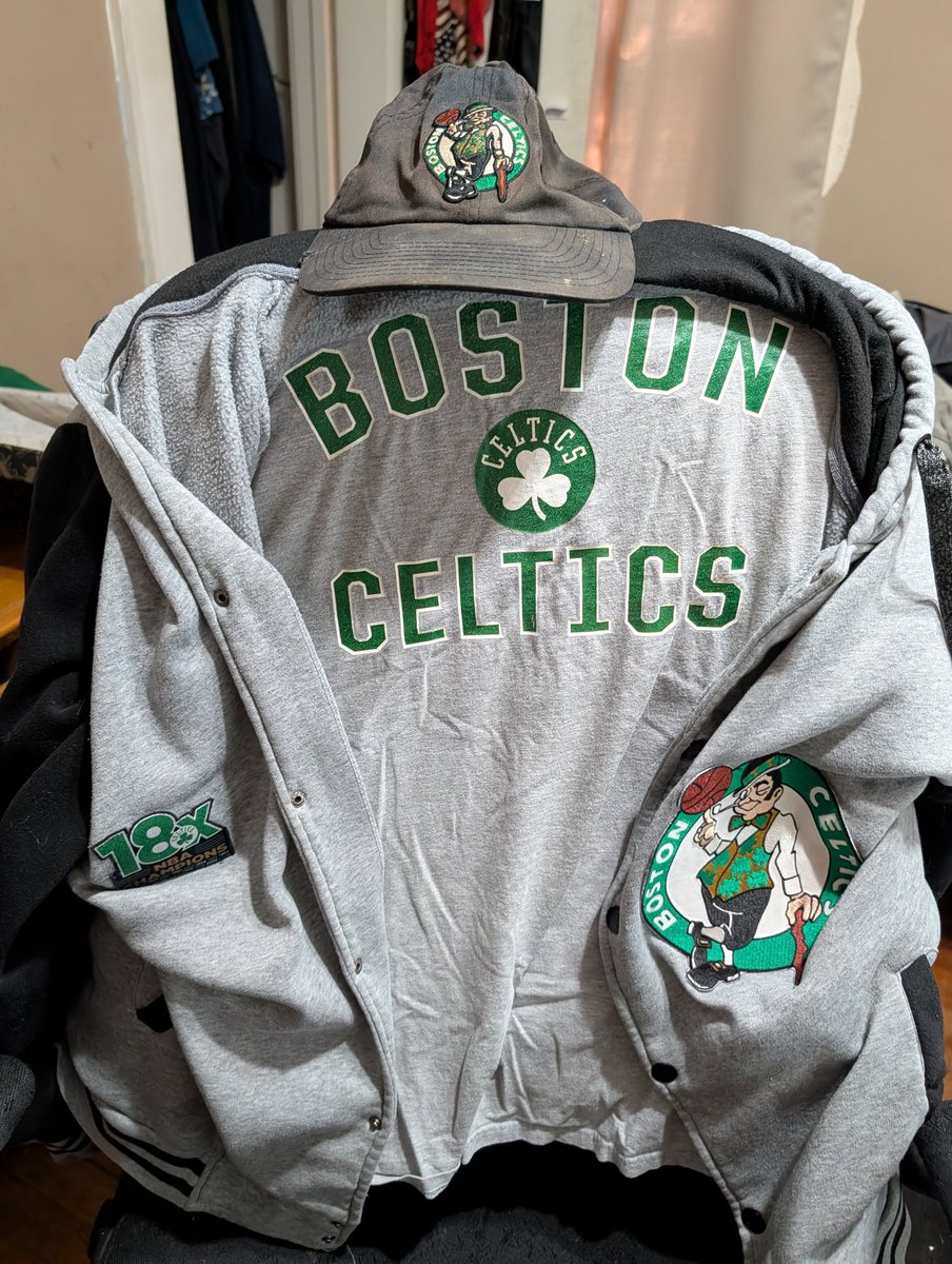 DustinCzarny's tweet image. Game 4 Fit is just simplicity.  Get to work, get it done @Celtics.  

#CelticPride #allweneedis16wins #banner19 #2down14togo #yougotboston