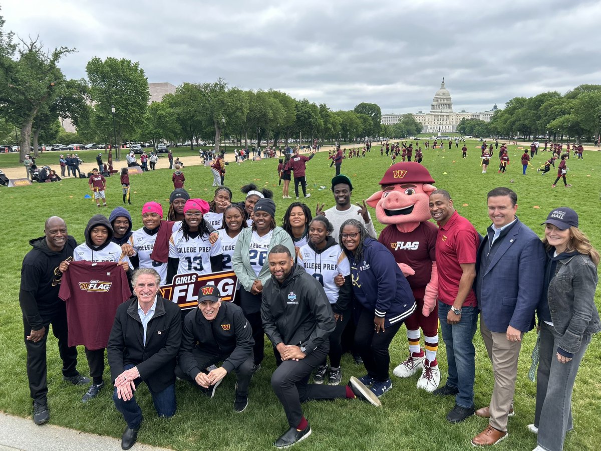 Events DC tweet media