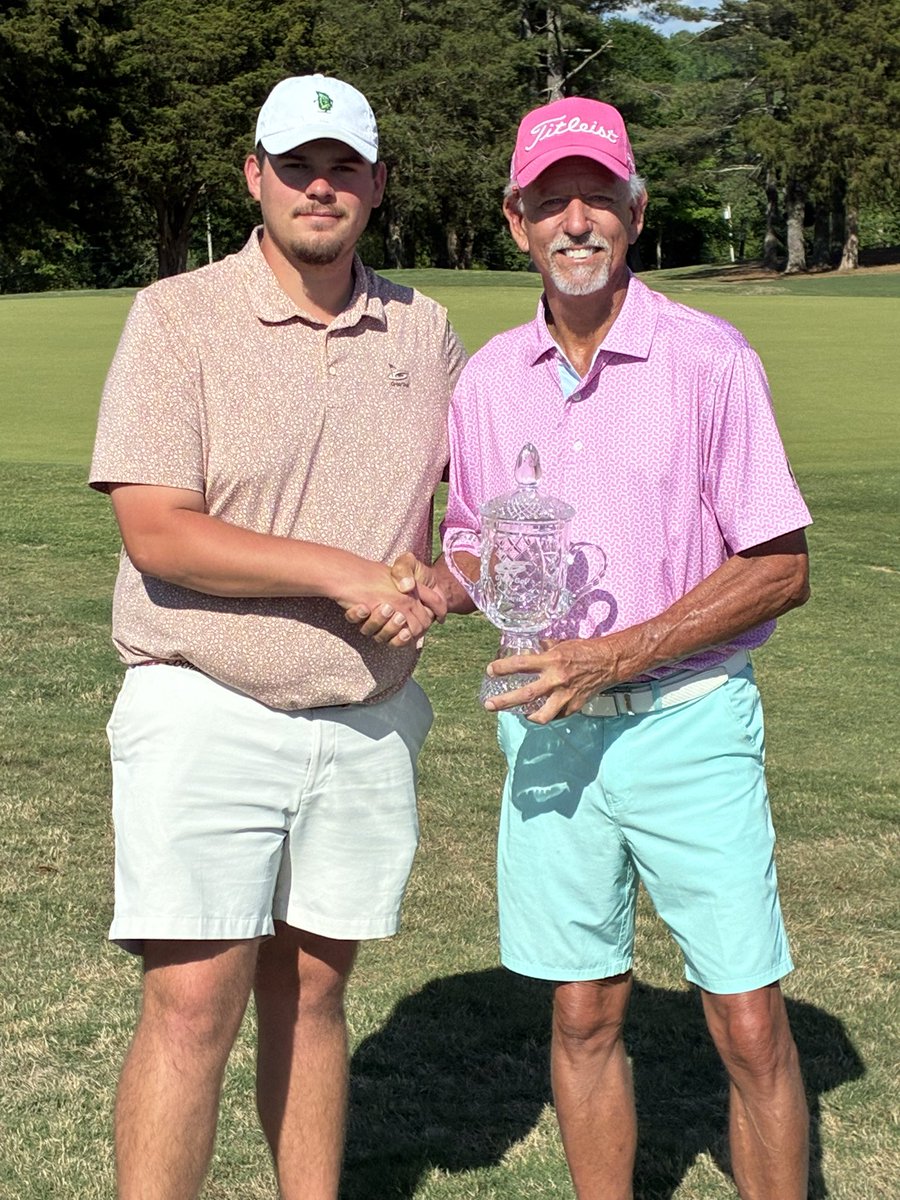 UpstateGolfClub's tweet photo. Connor Moore battled from behind to win the 48th Greater Greer Open by 2 strokes today. Duff Wagner's consistency helped him win the Senior Division with back-to-back rounds of 71. Thank you to all of the golfers that played this weekend and to the golf/ground staff at Greer Golf https://t.co/Gl4VTxvOV3