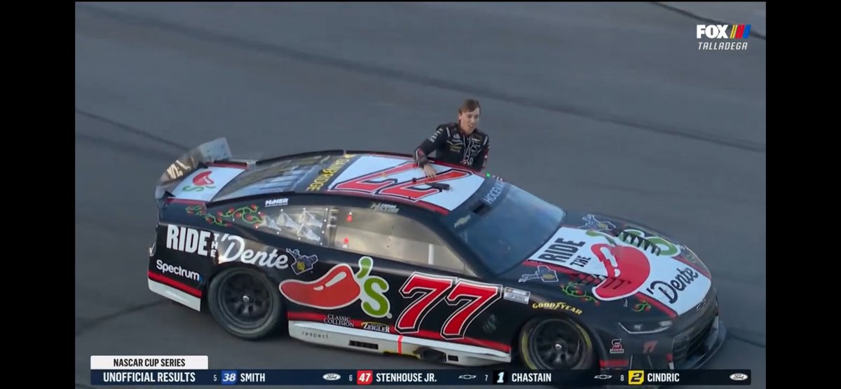 SpeedyG1818's tweet photo. RIDE THE DENTE CARSON HOCEVAR TO YOUR FIRST CAREER WIN!!!  IM GOING TO CHILIS!!! https://t.co/W9xv5veCce