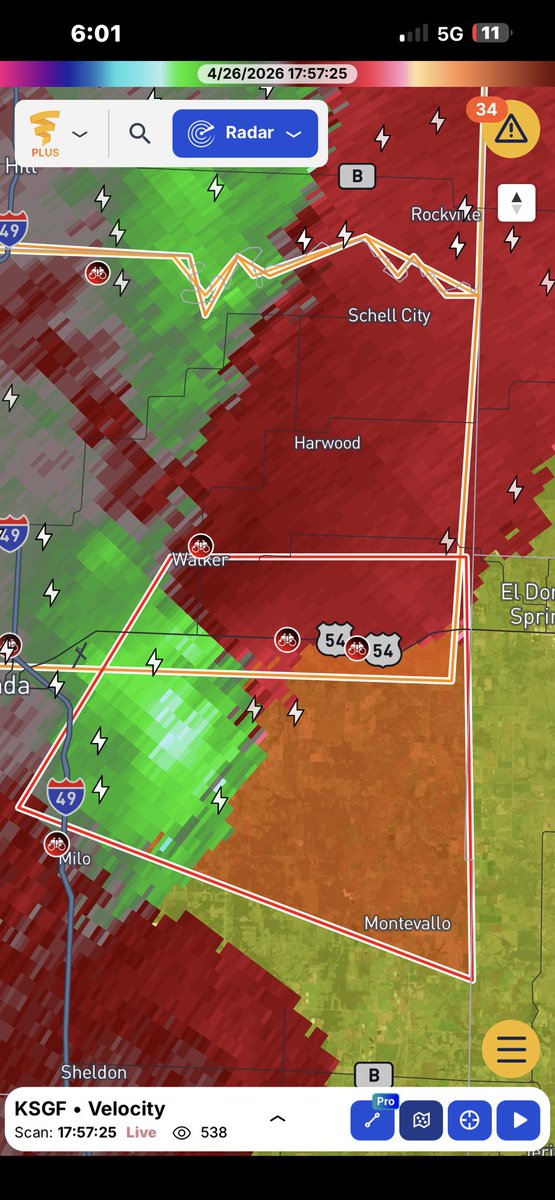 cashman1210's tweet image. Tornado warning for walker and Montevalleo Kansas this looks like it might spin up a nado #weather