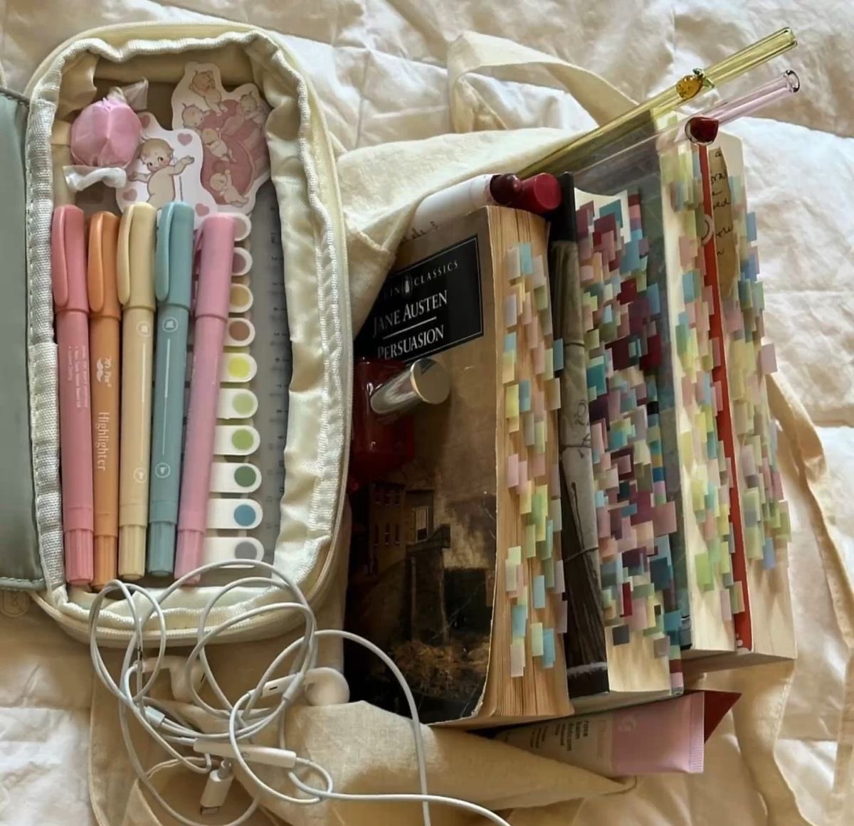 Paperback Princess tweet media