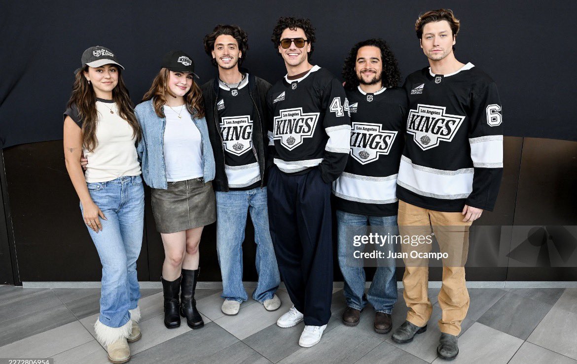 Bia 📖♡ tweet media